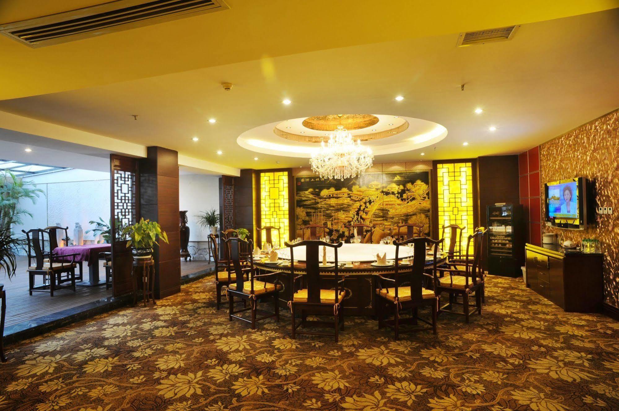 Yantai Asia Hotel Exteriör bild